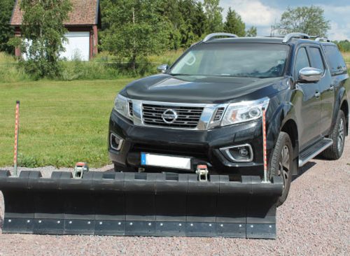 nissan-navarra-550px nissan-navarra-550px